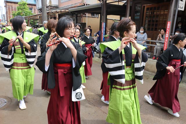 女人禁制に風穴を明けた八幡宮囃子方組合の女性