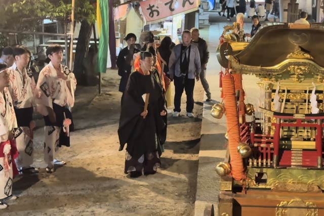 戸隠神社春季例大祭の舞い込みと還御祭