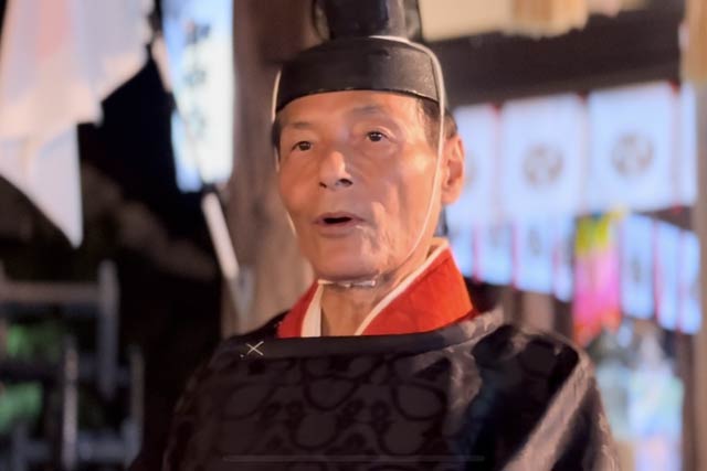 戸隠神社春季例大祭の舞い込みと還御祭