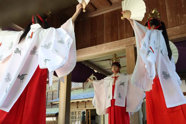 青海神社春季例大祭の太々神楽