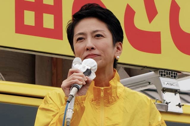 2017年の衆院選で菊田氏の応援で三条市などを一緒に選挙区を回った蓮舫氏