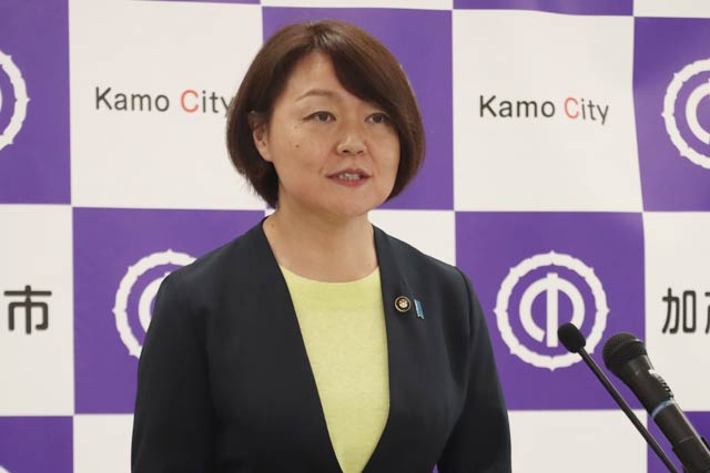 定例記者会見を行う藤田市長