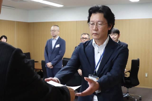 杉本俊哉企画財政部長（筆頭部長）