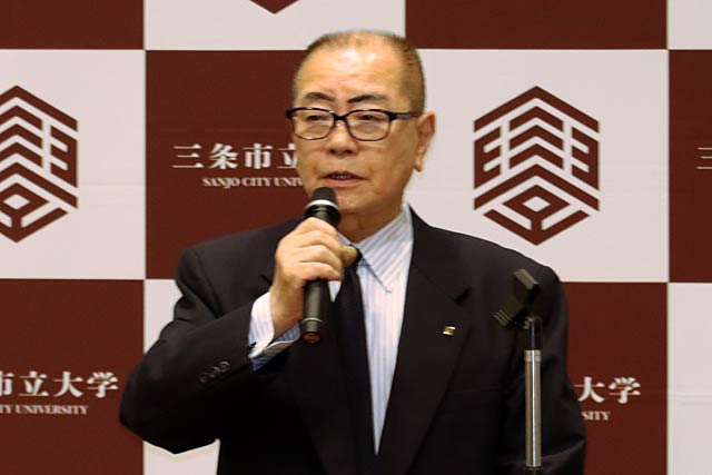 高波さん