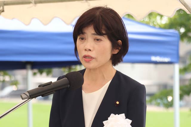 打越さく良参院議員