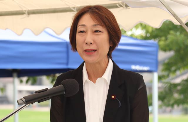 菊田真紀子衆院議員