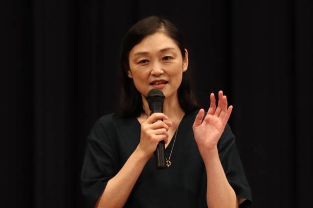 遠藤麻理さん