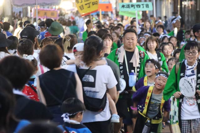 燕ばやし踊り