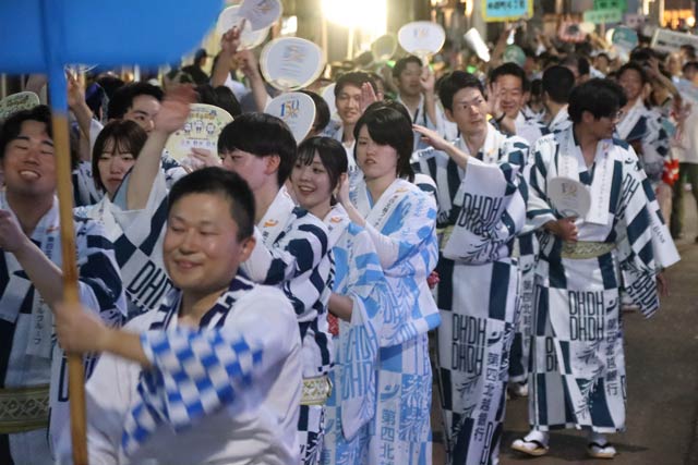 燕ばやし踊り