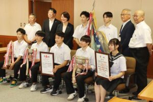 加茂高体操部が北信越大会の男子団体で初優勝、県勢20年ぶりの優勝の戦果を引っさげてインターハイへ