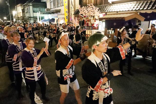 弥彦燈籠まつり