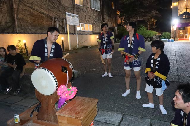 弥彦燈籠まつり