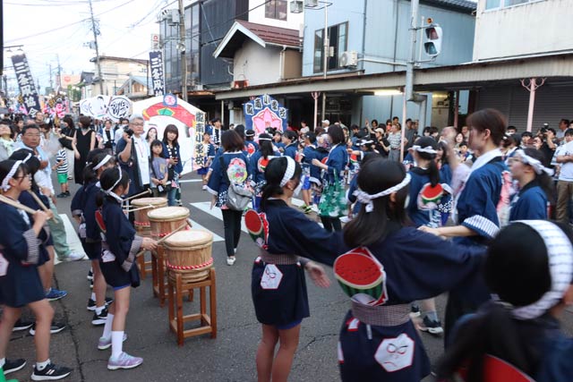 凧ばやし踊り’