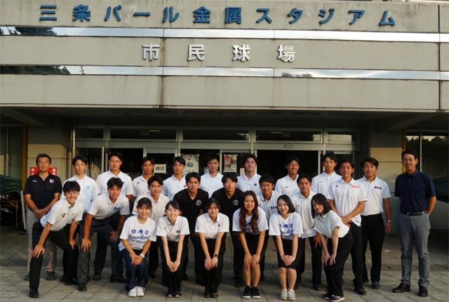 昨年の次世代育成大学野球サマーリーグ企画チーム集合写真
