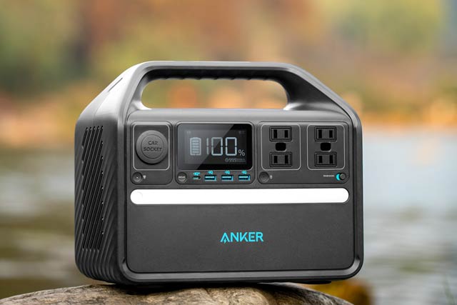 スノーピークのキャンプフィールドで無料レンタするAnkerのポータブル電源