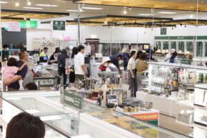 道の駅 燕三条地場産センターで恒例「お盆フェア」始まる 18日まで9日開催