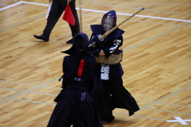 2年遠藤芽依選手