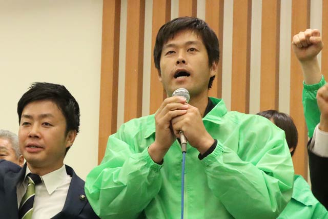 後援会青年部・長橋正宇部長