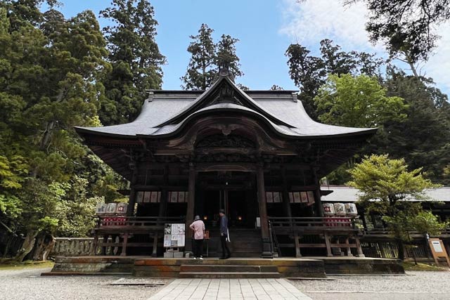 青海神社