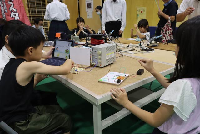 ミニイライラ棒などを作るワークショップ