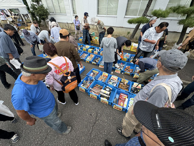 燕青空即売会
