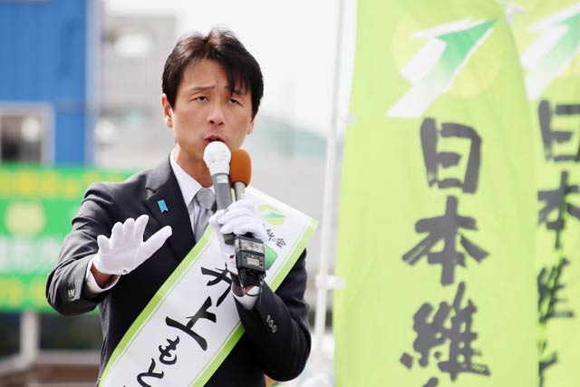 井上基之氏