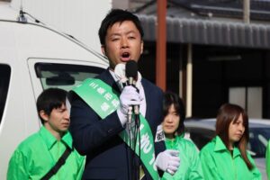 第一声を放つ滝沢氏