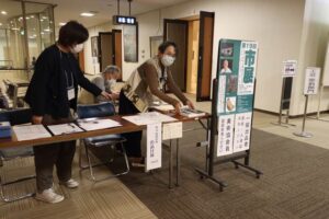 29日まで燕市展 市民芸術163点が一堂に