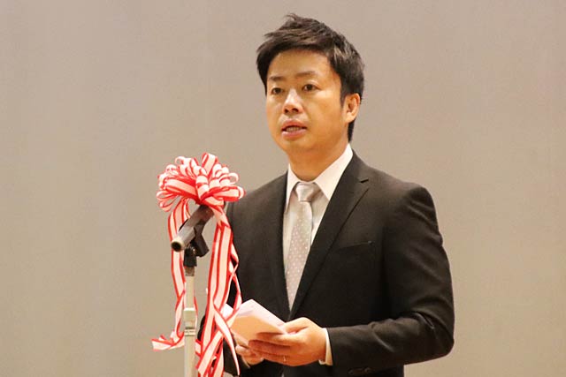 滝沢市長
