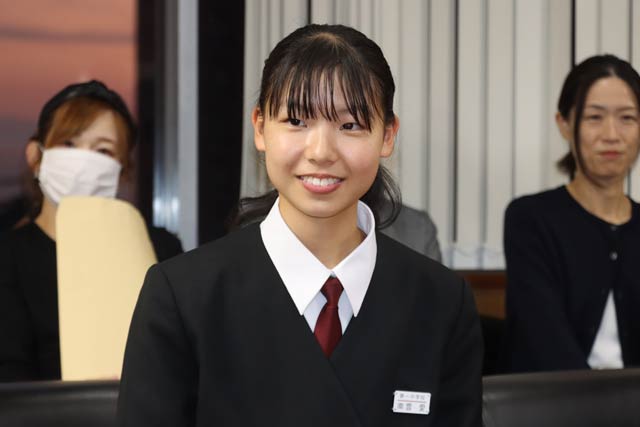 南雲さん