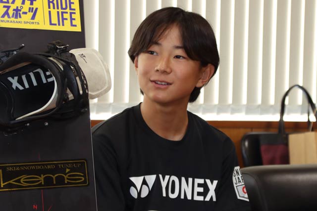 2023年8月に滝沢亮三条市長を表敬訪問したときの村上広乃輔選手