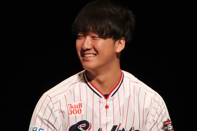 吉村貢司郎選手