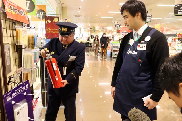 スーパー「原信四日町店」