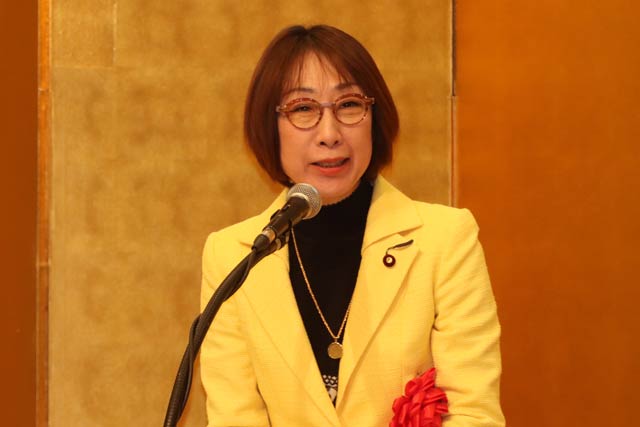 菊田真紀子衆院議員