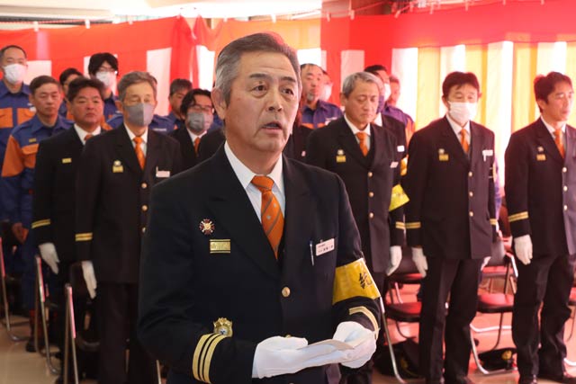 決意表明を行う諸橋一徳三条市消防団