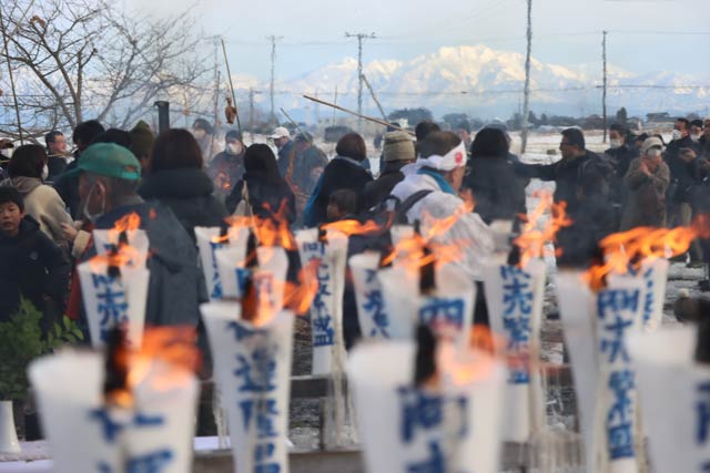 奉納した和ろうそくも