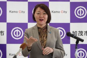 加茂市長が定例記者会見で8項目を発表