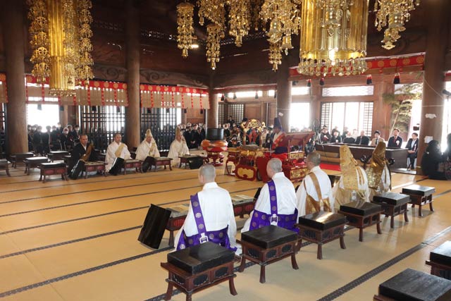 本成寺節分鬼踊り