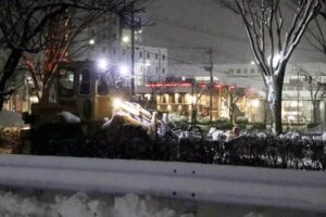 今季最強寒波で5日は風雪強く大荒れ