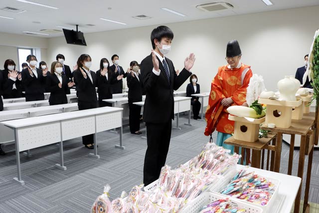 三条看護・医療・歯科衛生専門学校で合格祈願祭