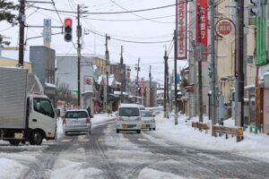 6日も時折風雪強く大荒れが続く