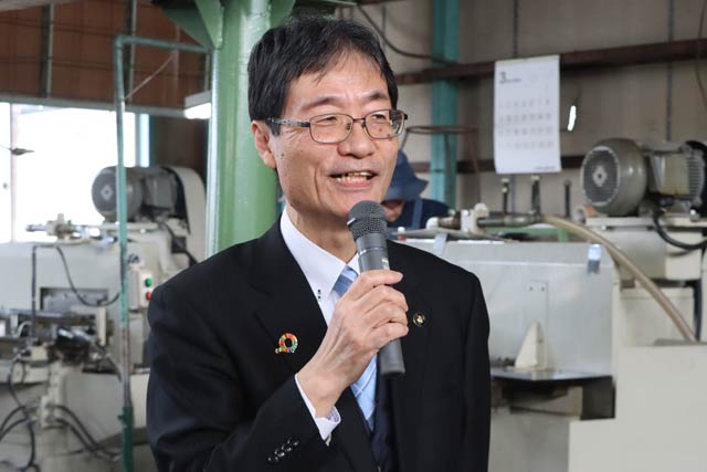 鈴木燕市長