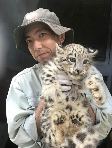 中村さんは旭川市旭山動物園で獣医師として勤務