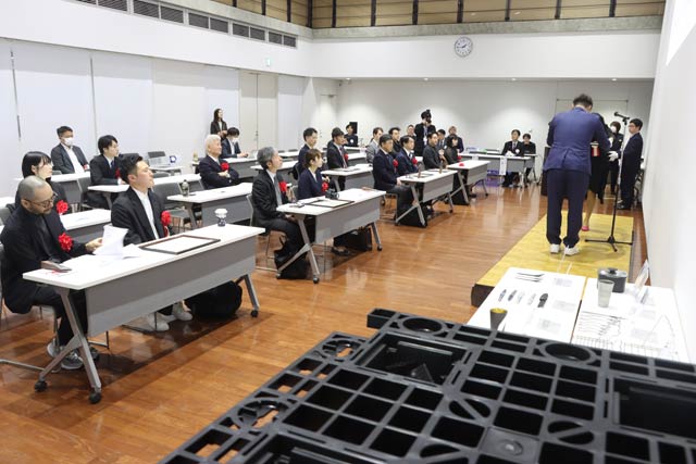 入賞発表と表彰式