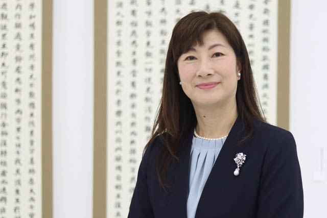 書道研究銀河会新潟本部長の関川司晶さん