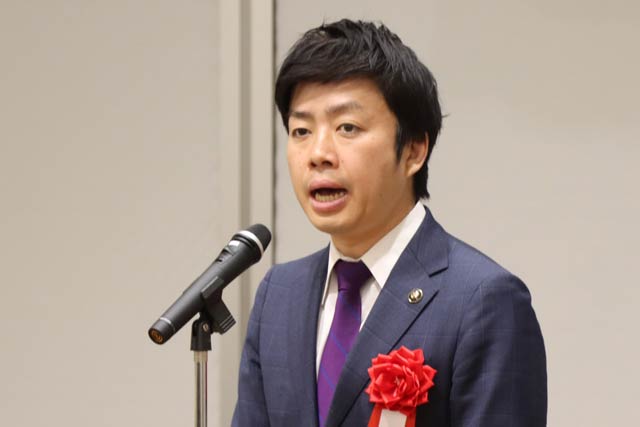 滝沢三条市長