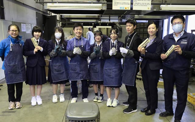 参加者で