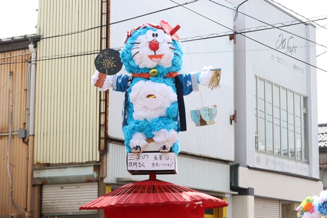 裏館小学校