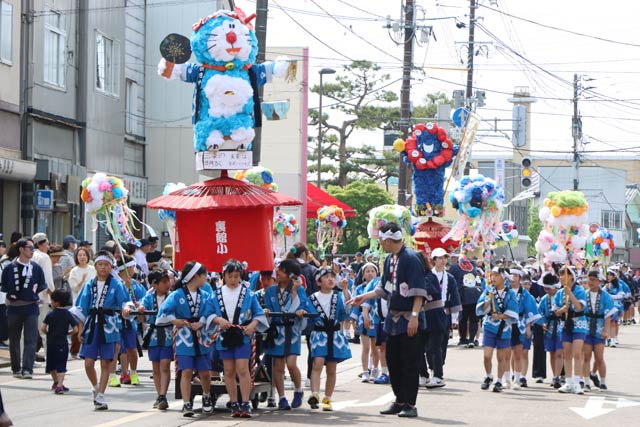 裏館小学校