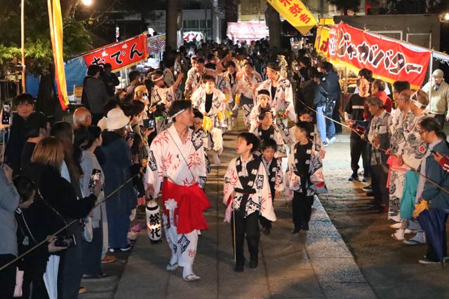 横町万灯保存会